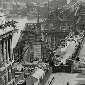 Waterloo Bridge in London, 1925