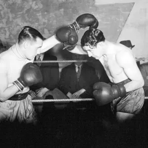 1937 Welterweight Sparring Print 1937 Welterweight Sparring Print