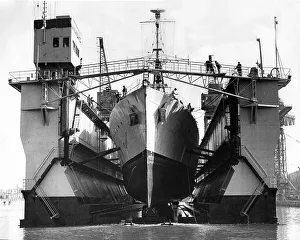 Ships Prints: The admiralty floating dock showing HMS Apollo in the dock