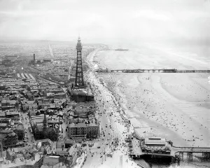 Town And Country Prints: An aerial view of Blackpool, 1935