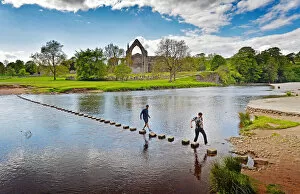 Colour pictures Collection: Bolton Abbey, near Skipton, North Yorkshire