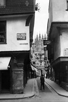 Canterbury cathedral through Mercery Lane 1936 Canterbury cathedral through Mercery Lane 1936