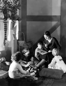 1920s Prints: Christmas story time 1925