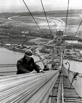 Bridges Prints: Construction of the Forth Bridge, Scotland