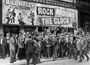 Images Dated 30th November 2018: Crowd waiting to see Rock Around The Clock