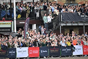 Soul Of Sport Prints: Crowds watching the race from the banks of the Thames