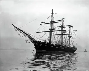 Ships Prints: The Cutty Sark tea clipper