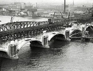 Demolition of Waterloo Bridge in 1935