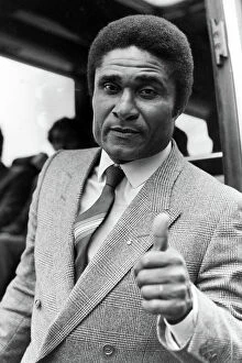 Images Dated 22nd January 2024: Eusebio in 1984