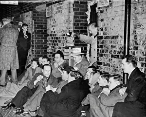 Pictures Prints: Football fans queue at Highbury overnight for tickets to the Arsenal v Tottenham Hotspur derby in 1949