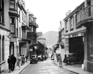 Thirties Prints: Fore Street, Ilfracombe, 1935