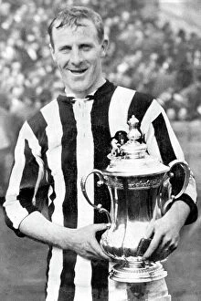 Images Dated 5th January 2024: Frank Hudspeth captain of Newcastle United holding the F.A. cup