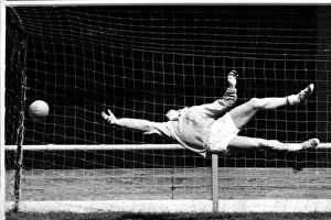 Gordon Banks Goalkeeper 1966