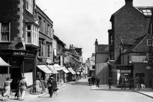 Black And White Prints: The High Street, Broadstairs, Kent