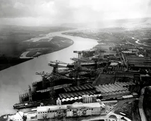 1950s Prints: John Browns Shipyard, Clydebank, 1957
