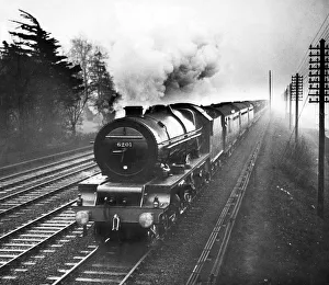 Locomotives Prints: The LMS Locomotive Princess Elizabeth drawing the Royal Scot