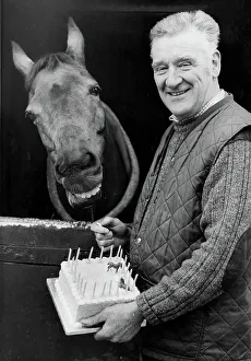 Racing Prints: Why the long face? Red Rum with Ginger McCain