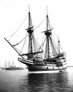 Ships Prints: Mayflower II, sailing ship replica of the original Mayflower
