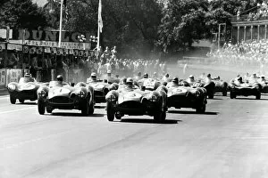 Motor Racing Collection: Motor Racing at Aintree 1955