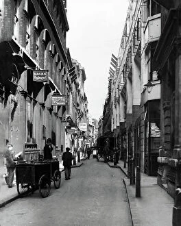 London Collection: Paternoster Row in the City of London 1933