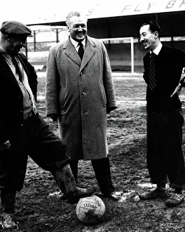 Archive Prints: Pitch Inspection FA Cup: Southend United v Manchester City 1956