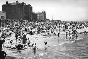 Town and Country Collection: Portobello Beach in Edinburgh 1951