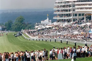 Racing Prints: Queen Elizabeth II arrives for The Derby 1994