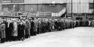 Forties Prints: Queue for tickets for the Arsenal v Moscow Dynamo friendly match at White Hart Lane