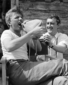 Famous Faces Collection: Tommy Steele and Bernard Cribbins