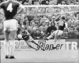 Tony Cottee strikes the West Ham penalty that ended Tottenham's faint title hopes