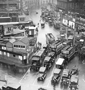 London Prints: Traffic at Piccadilly Circus