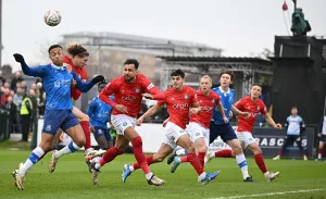 Photo Spotlight Prints: Wealdstone fc v Wycombe Wanderers, FA Cup 2nd round