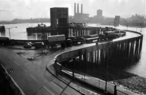 Images Dated 13th August 2018: Woolwich Ferry Pier 1968
